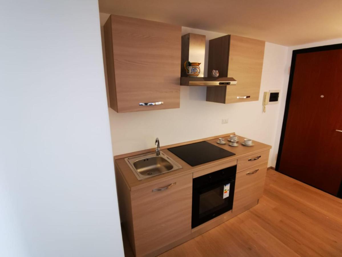 Francy'S House Apartment Triggiano Exterior foto
